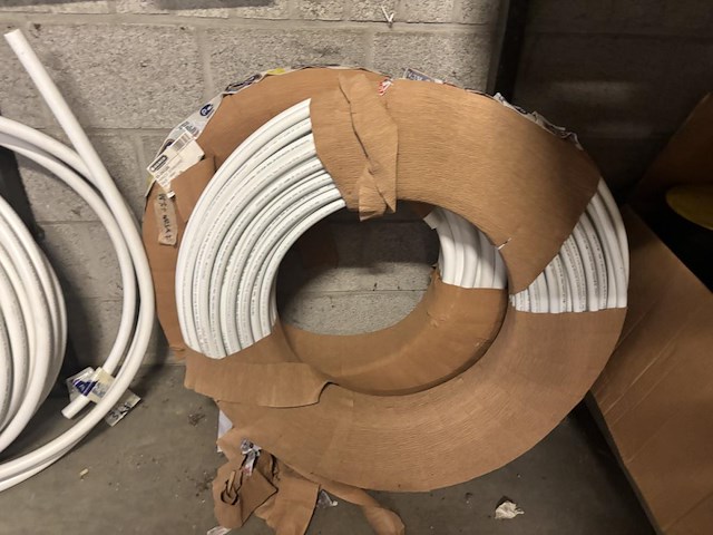 Inhoud rek w.o. messing & pvc koppelstukken - afbeelding 14 van  16