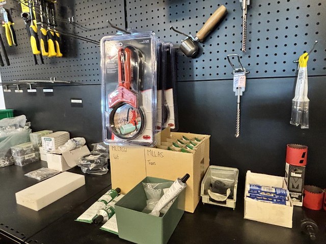 Inhoud rek w.o. metrica / soudal / ridgid - afbeelding 14 van  14