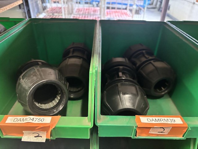 Inhoud rek w.o. pvc drukkoppelingen & koppelstukken - afbeelding 10 van  11