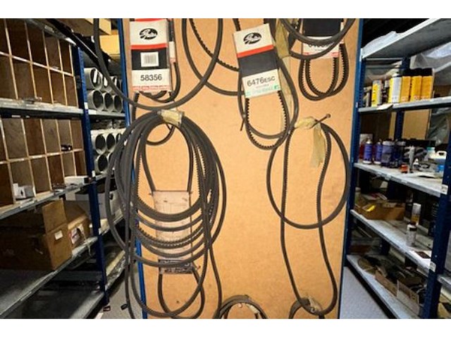 Inhoud rek - afbeelding 4 van  5