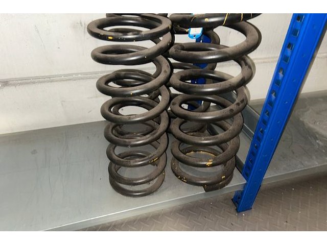 Inhoud rek - afbeelding 4 van  7