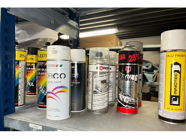 Inhoud rek - afbeelding 2 van  9