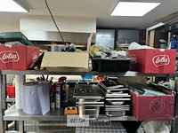 Inhoud rek - afbeelding 1 van  7