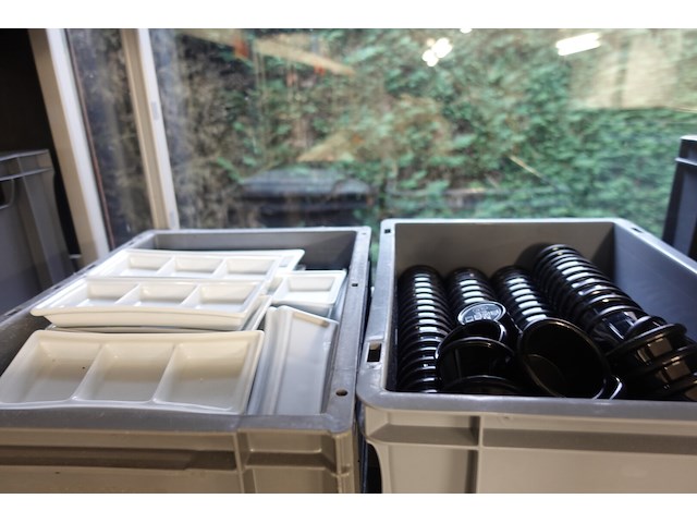 Inhoud rek - afbeelding 7 van  18