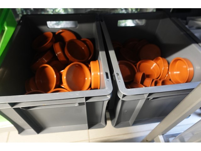 Inhoud rek - afbeelding 8 van  12