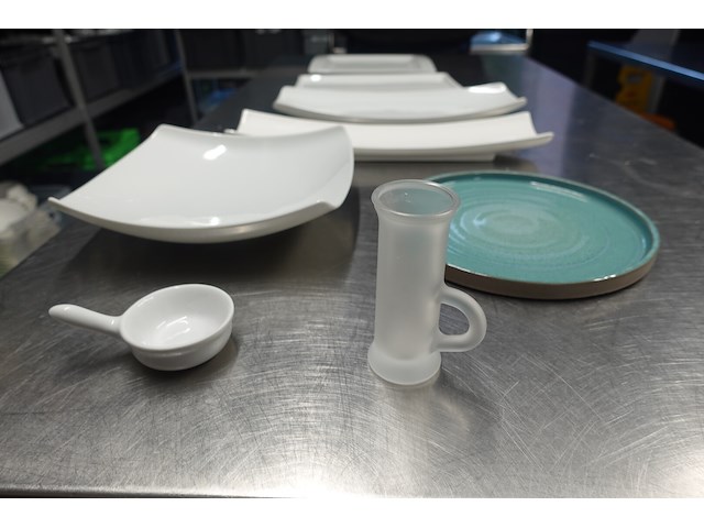 Inhoud rek - afbeelding 12 van  16