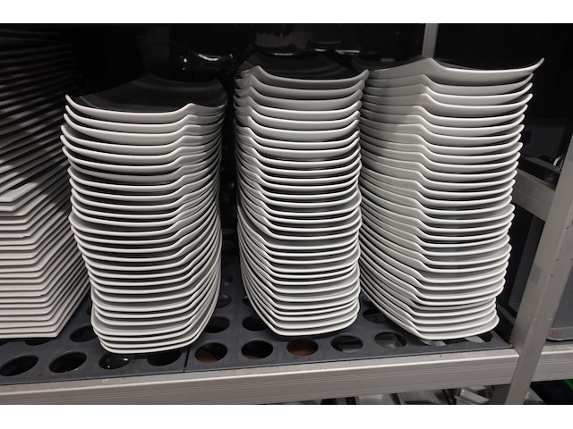 Inhoud rek - afbeelding 14 van  16