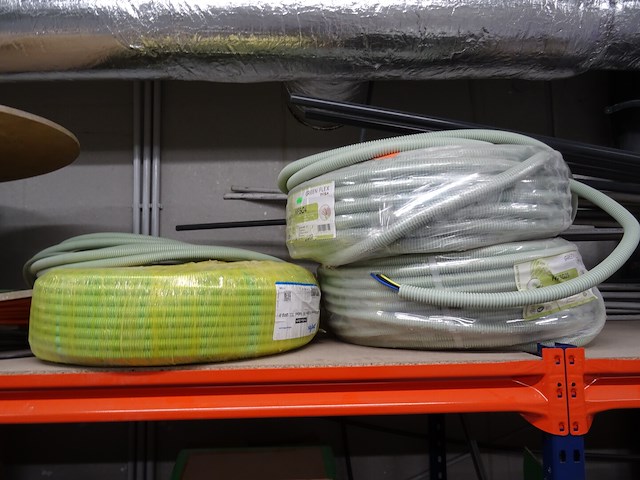 Inhoud rek - afbeelding 5 van  38