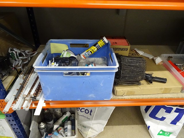 Inhoud rek - afbeelding 10 van  38