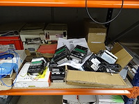 Inhoud rek - afbeelding 15 van  38