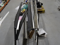 Inhoud rek - afbeelding 30 van  38