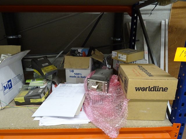 Inhoud rek - afbeelding 23 van  38