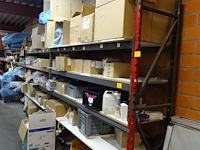 Inhoud rek - afbeelding 1 van  20