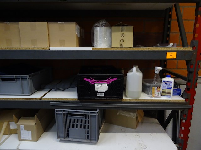 Inhoud rek - afbeelding 14 van  20