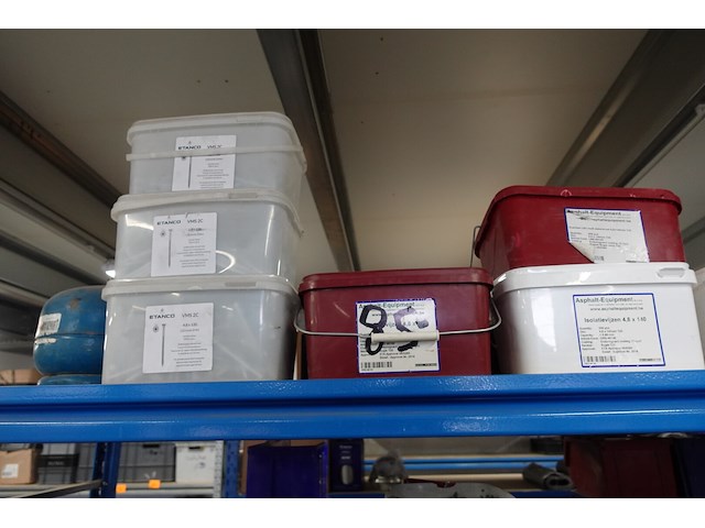 Inhoud rek - afbeelding 6 van  35