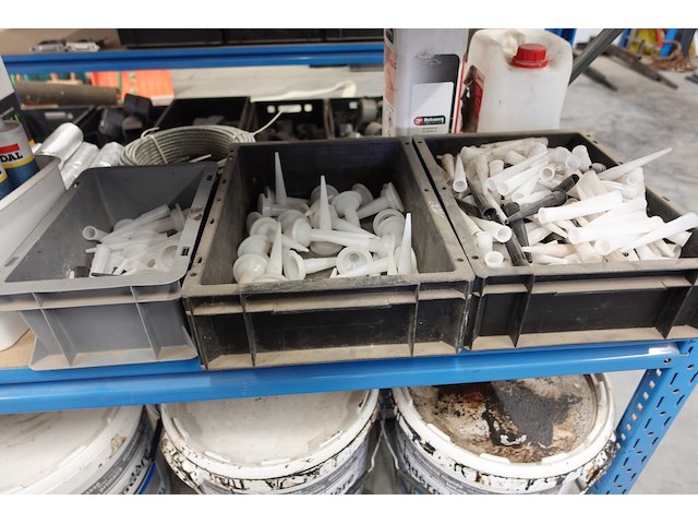 Inhoud rek - afbeelding 15 van  35