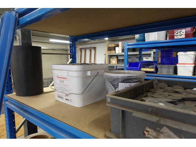 Inhoud rek - afbeelding 34 van  35