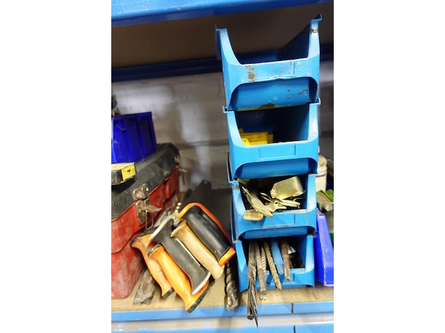 Inhoud rek - afbeelding 17 van  22