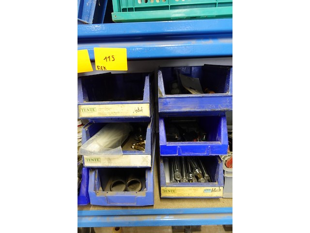 Inhoud rek - afbeelding 19 van  22