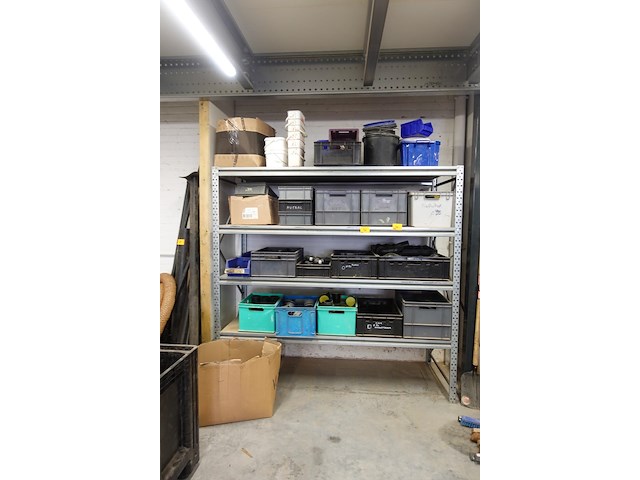 Inhoud rek - afbeelding 1 van  20