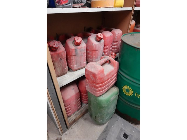 Inhoud rek - afbeelding 3 van  10