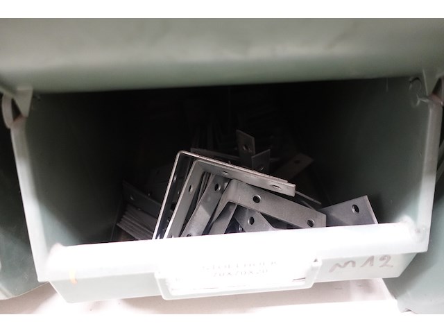 Inhoud rek - afbeelding 25 van  93