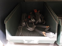 Inhoud rek - afbeelding 30 van  93