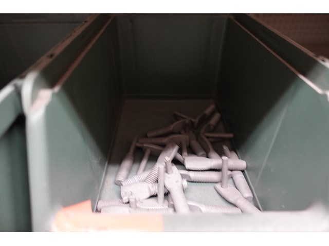 Inhoud rek - afbeelding 35 van  93