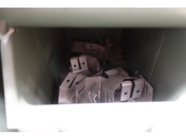 Inhoud rek - afbeelding 37 van  93