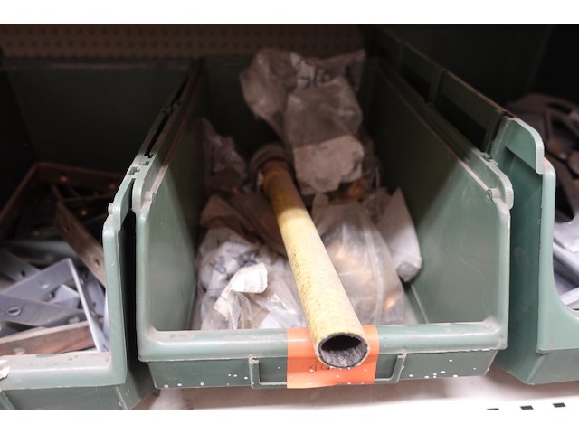 Inhoud rek - afbeelding 40 van  93