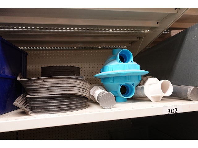 Inhoud rek - afbeelding 42 van  93