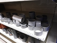 Inhoud rek - afbeelding 62 van  93