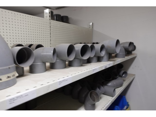 Inhoud rek - afbeelding 69 van  93