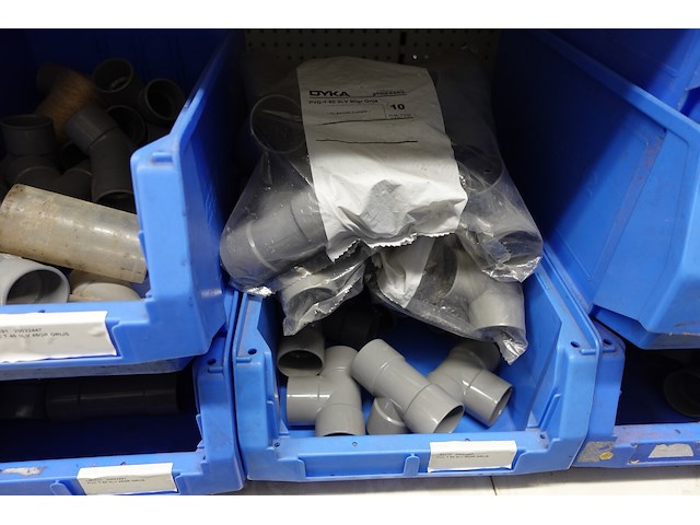 Inhoud rek - afbeelding 76 van  93