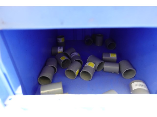 Inhoud rek - afbeelding 82 van  93