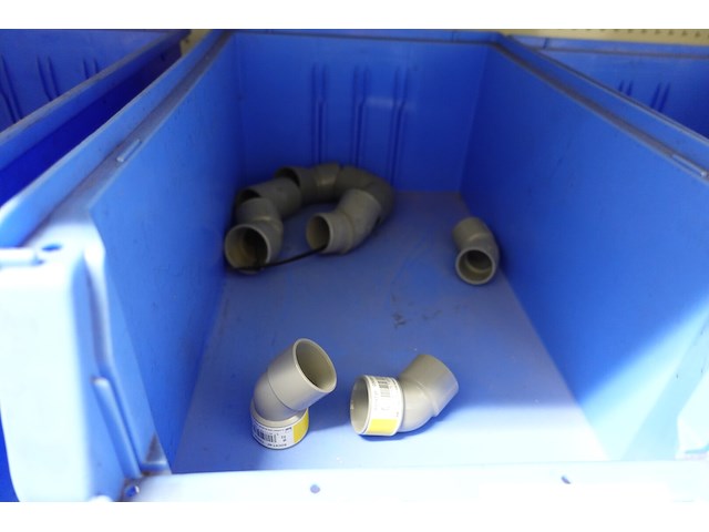 Inhoud rek - afbeelding 86 van  93