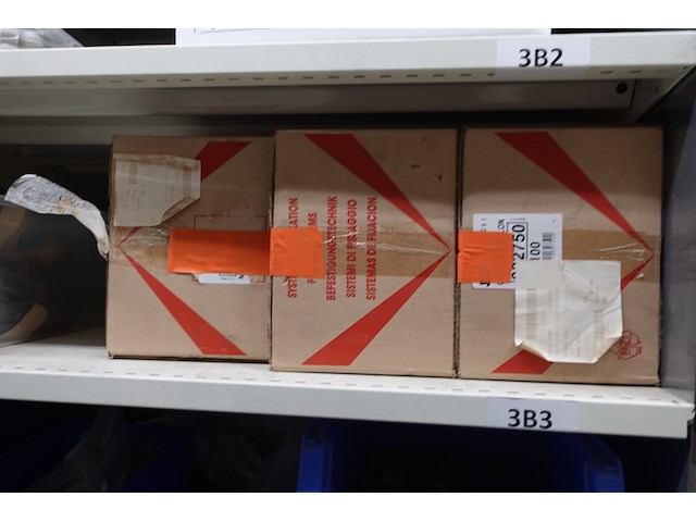 Inhoud rek - afbeelding 78 van  93