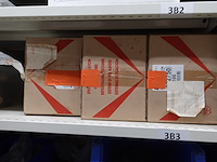 Inhoud rek - afbeelding 78 van  93