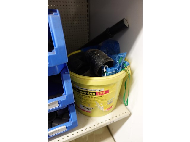 Inhoud rek - afbeelding 93 van  93