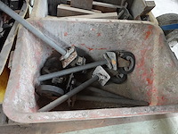 Inhoud rek - afbeelding 4 van  10