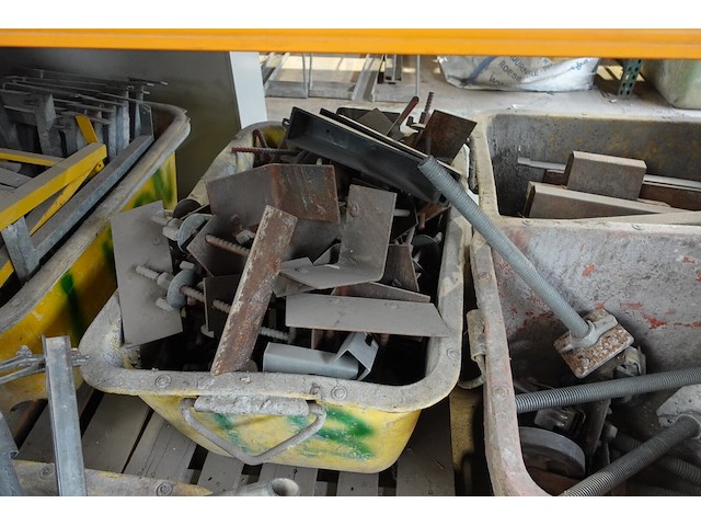 Inhoud rek - afbeelding 6 van  10