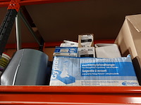 Inhoud rek - afbeelding 6 van  17