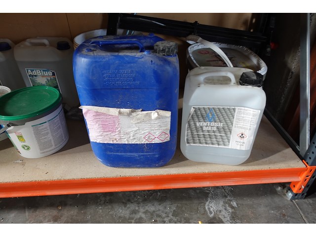 Inhoud rek - afbeelding 1 van  17