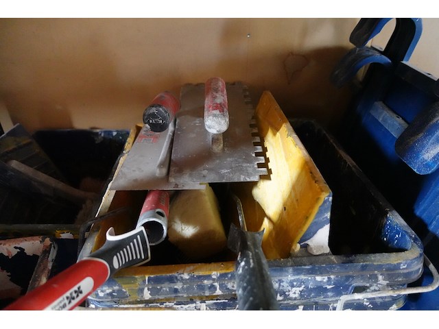 Inhoud rek - afbeelding 15 van  17