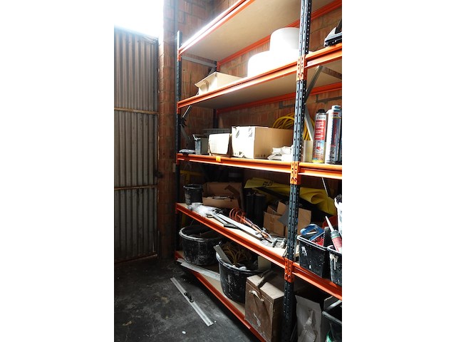 Inhoud rek - afbeelding 1 van  15