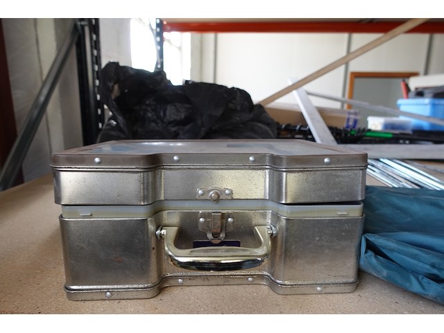 Inhoud rek - afbeelding 2 van  35