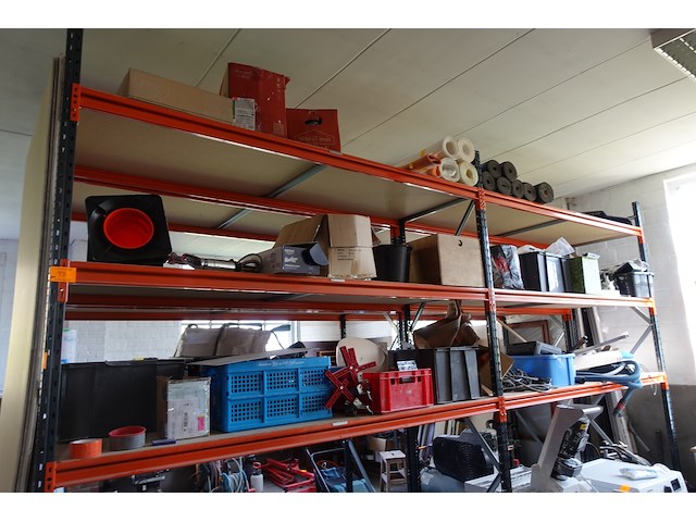 Inhoud rek - afbeelding 1 van  35