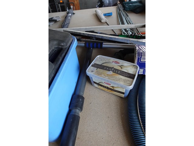 Inhoud rek - afbeelding 16 van  35