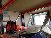 Inhoud rek - afbeelding 28 van  35