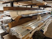 Inhoud rek - afbeelding 2 van  11